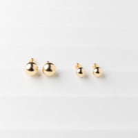Adara 14K Gold Studs Classic Balls