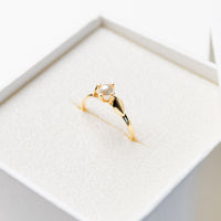 Melodi Single Pearl Band Dainty Ring
