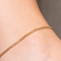 Danai Dainty Cuban Link Anklet in Gold