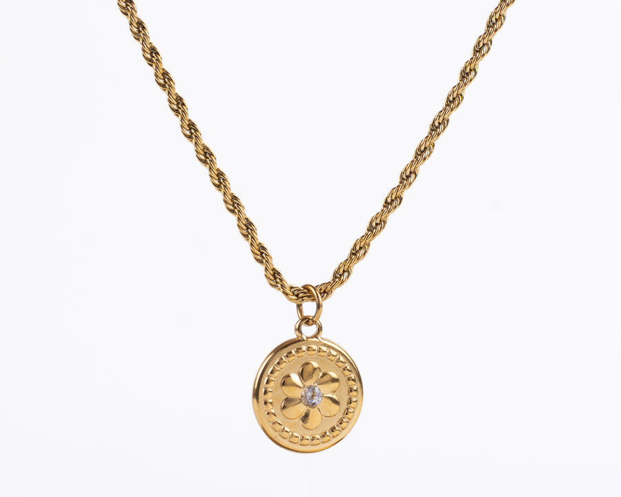 BIRTHSTONE FLOWER PENDANT NECKLACE