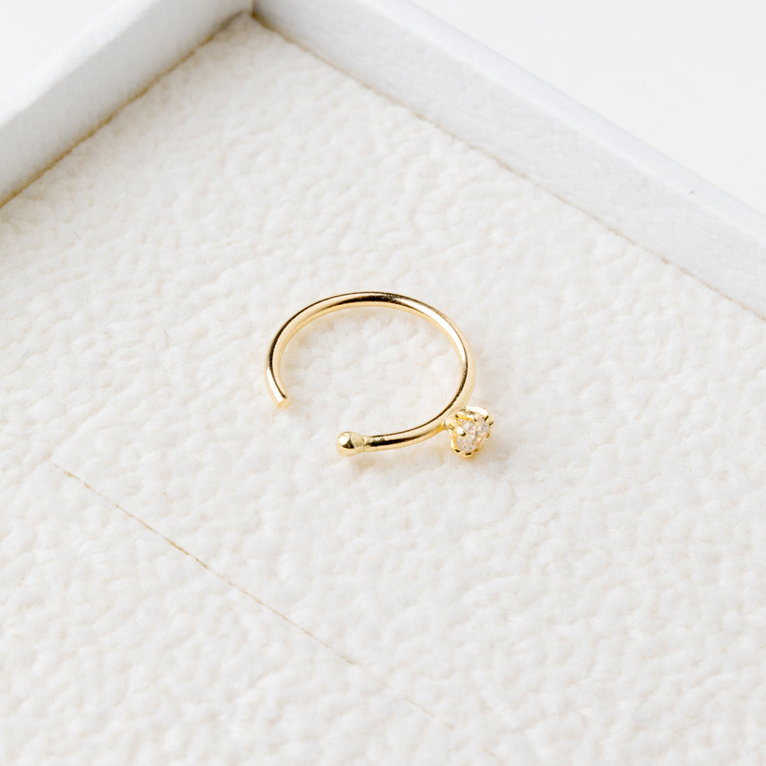 Cassia Tiny Earcuff 14K Gold