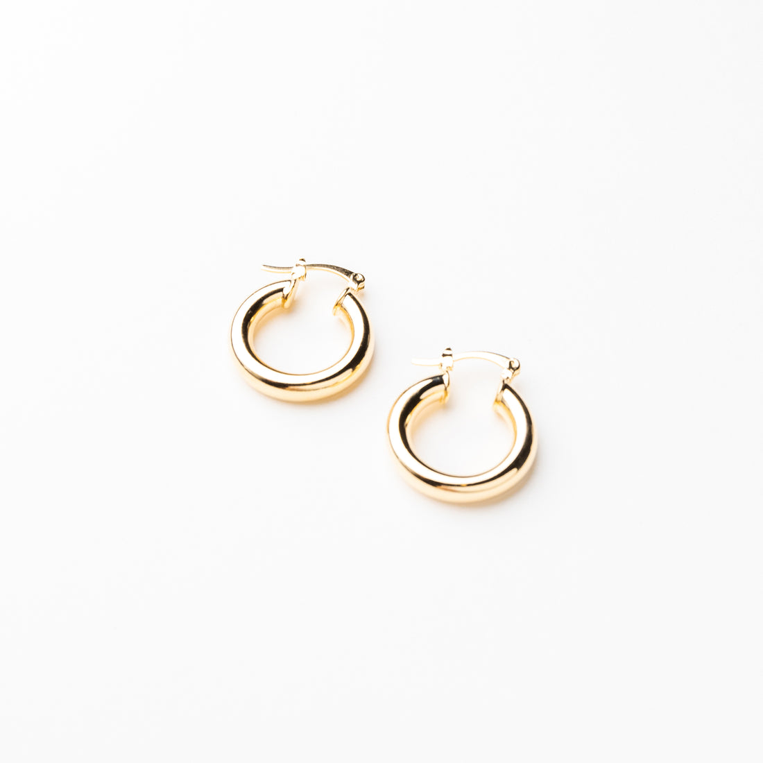 Juno Classic Medium Size Hoop Best Seller