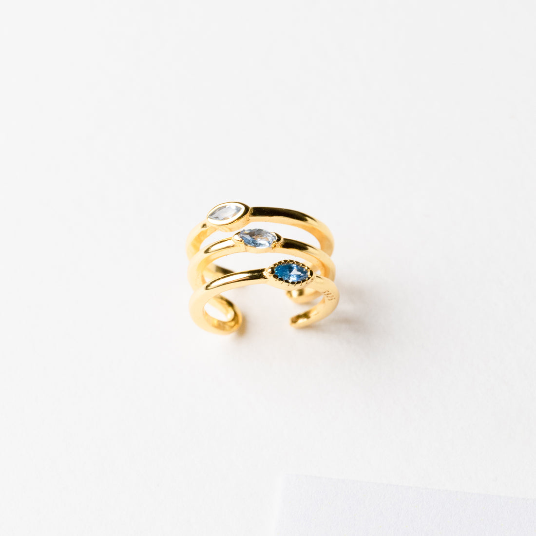 Lida Three Bands with Stones Earcuff in Gold