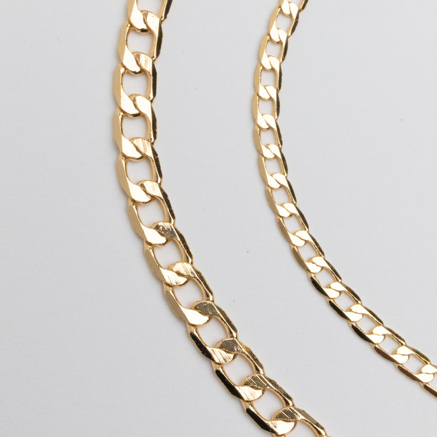 Zoe Classic Curb Chain in Gold